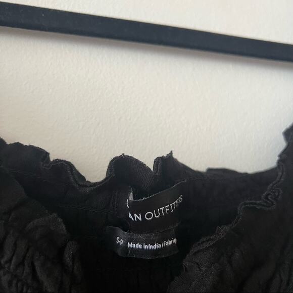 Urban Outfitters Jessa Embellished Beaded Crop Top in Black - Picture 4 of 6